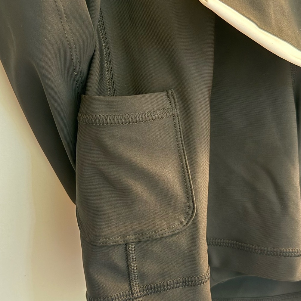 Costco - discontinued athletic dress - Picture 4 of 5